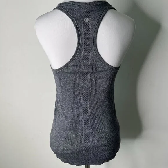 Lululemon Women's Grey Swiftly Tech Fitted Scoop Neck Tank Top Size 4 - Picture 4 of 6